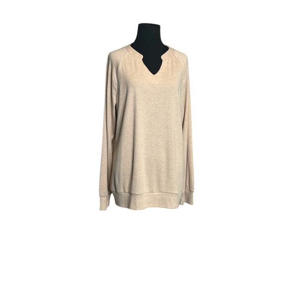 Beige long sleeves relax pullover top size Large - Picture 5 of 9